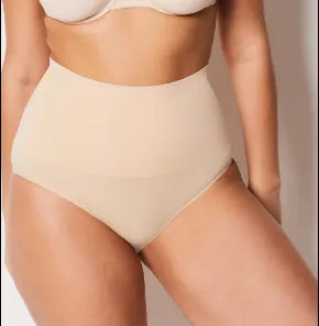 Shaping Thong – for a perfect silhouette every day